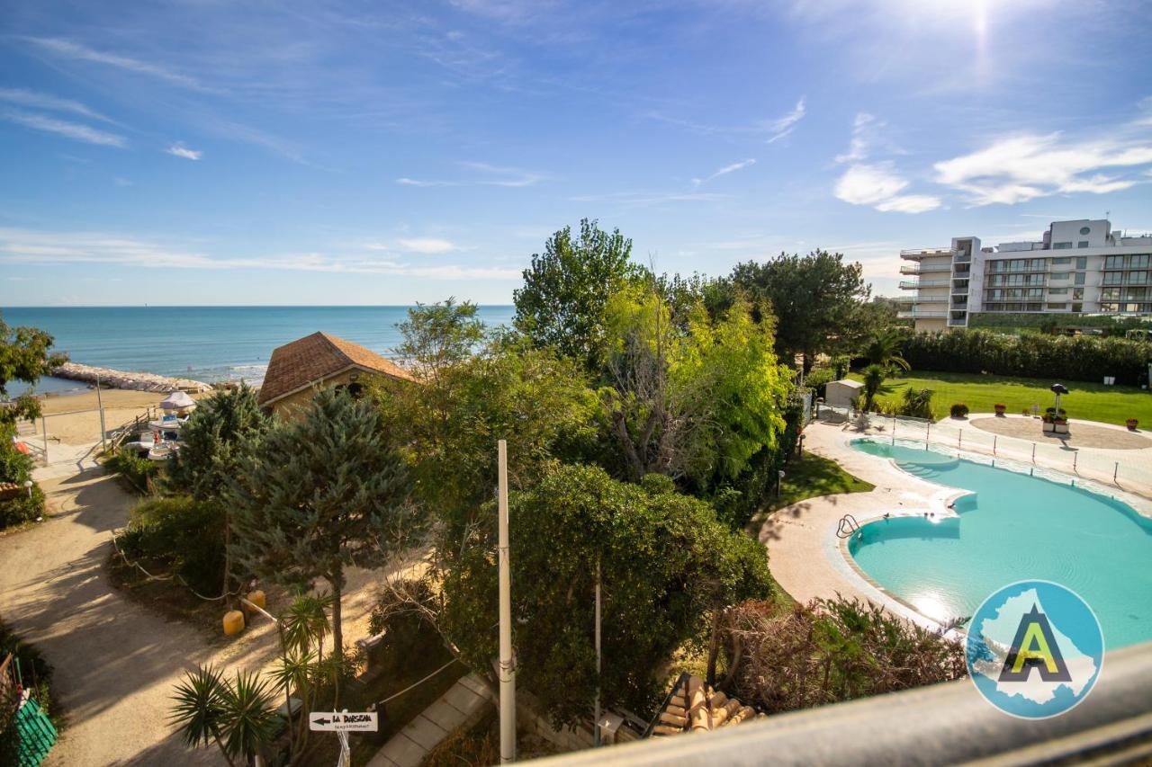 Isola Felice Hotel Silvi Paese ภายนอก รูปภาพ