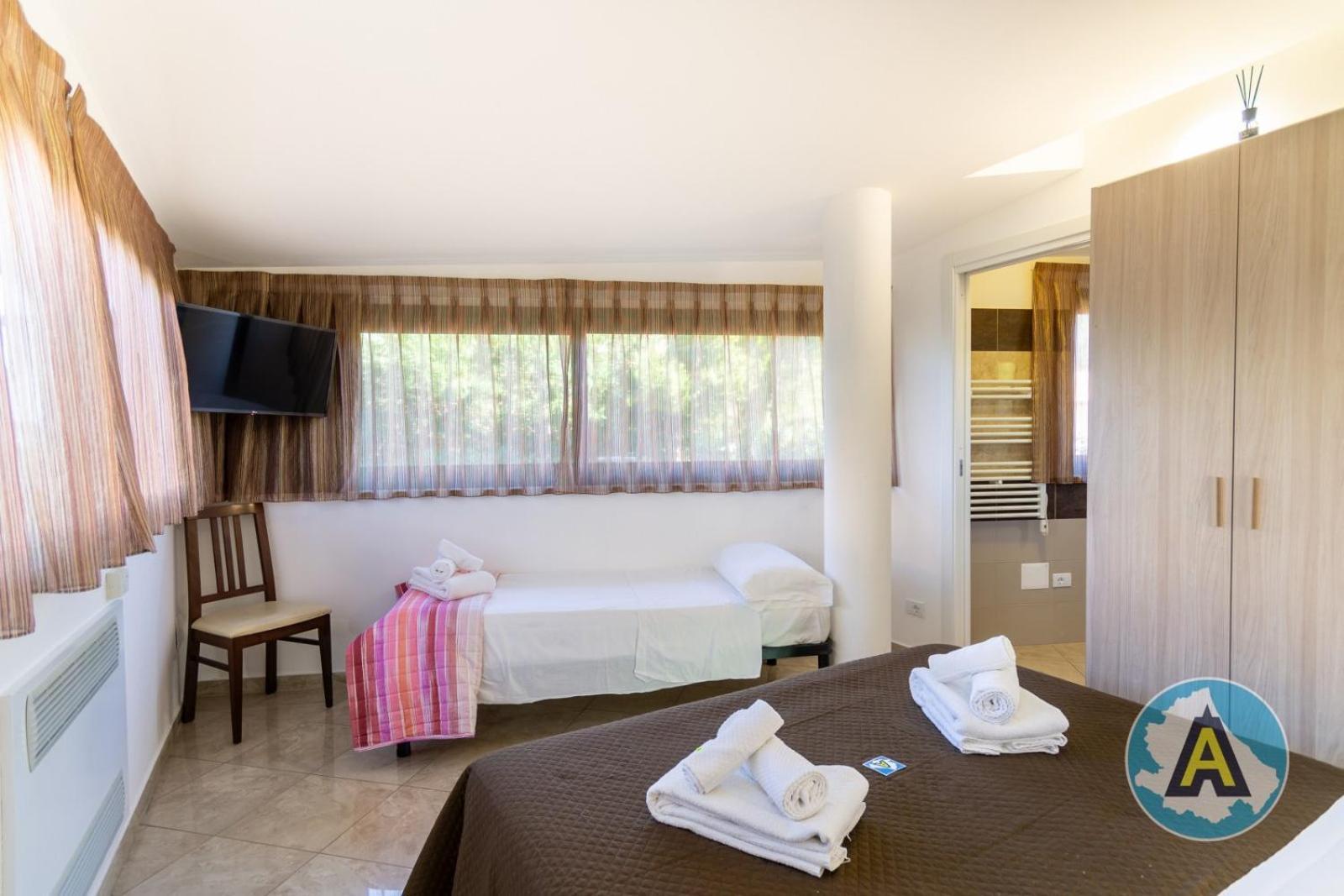 Isola Felice Hotel Silvi Paese ภายนอก รูปภาพ
