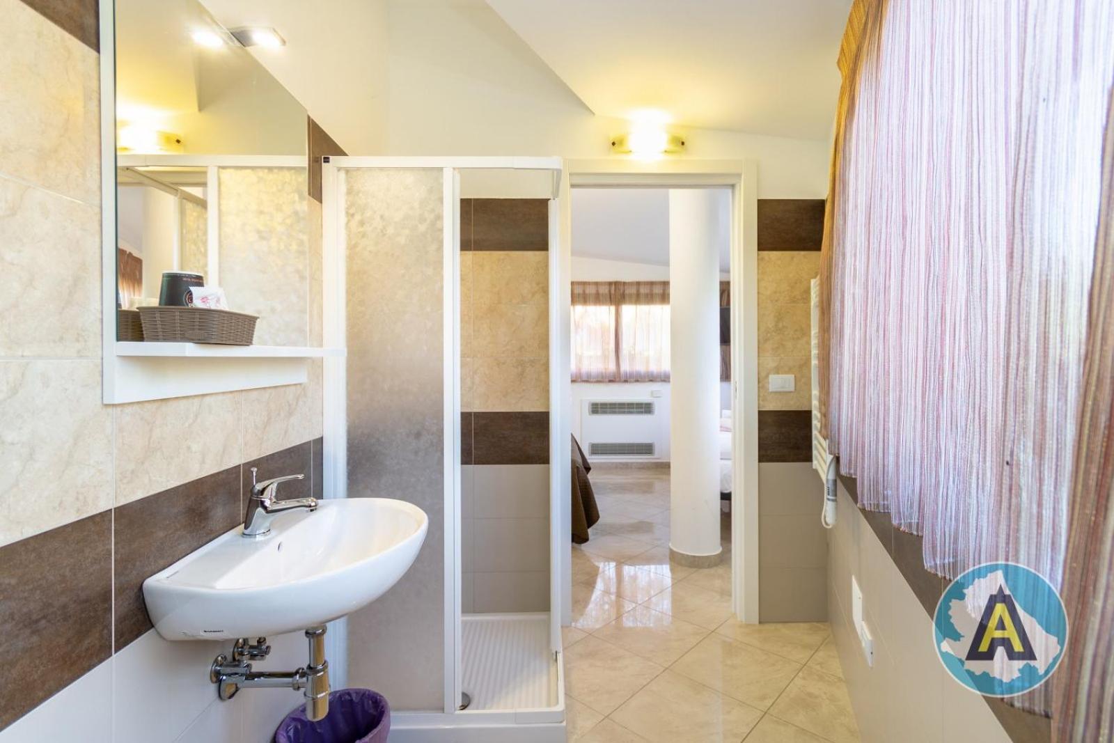 Isola Felice Hotel Silvi Paese ภายนอก รูปภาพ