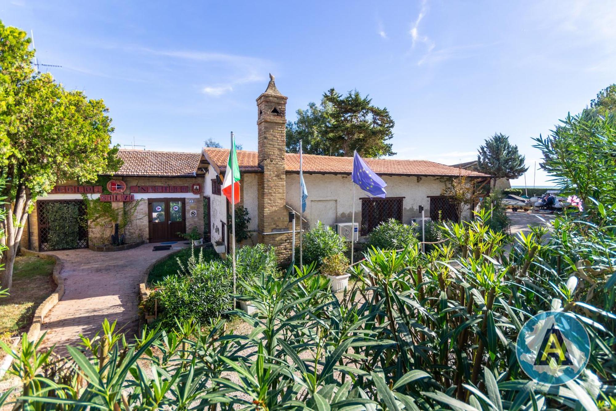Isola Felice Hotel Silvi Paese ภายนอก รูปภาพ